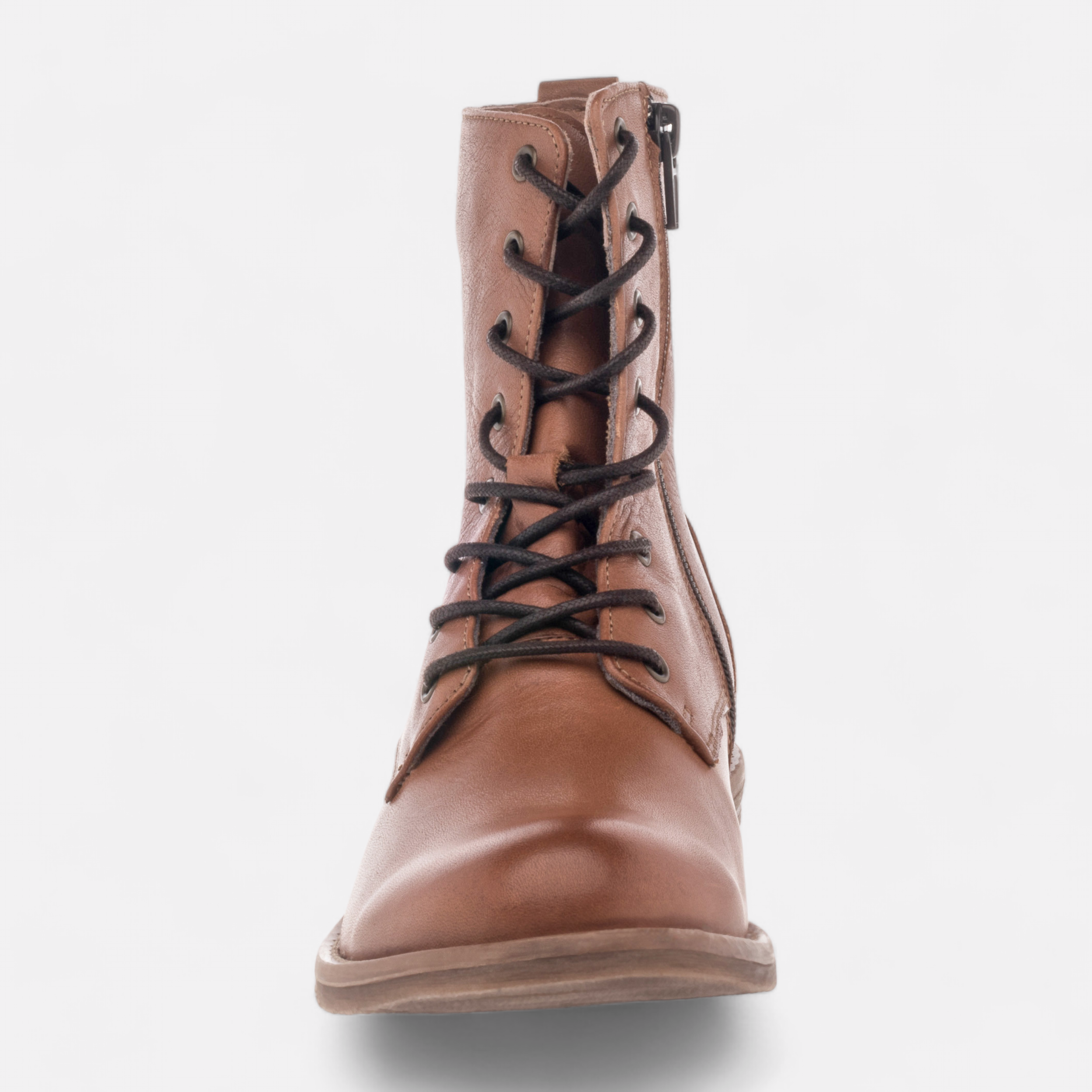 Lace up boots Women in leather cognac Europe EN