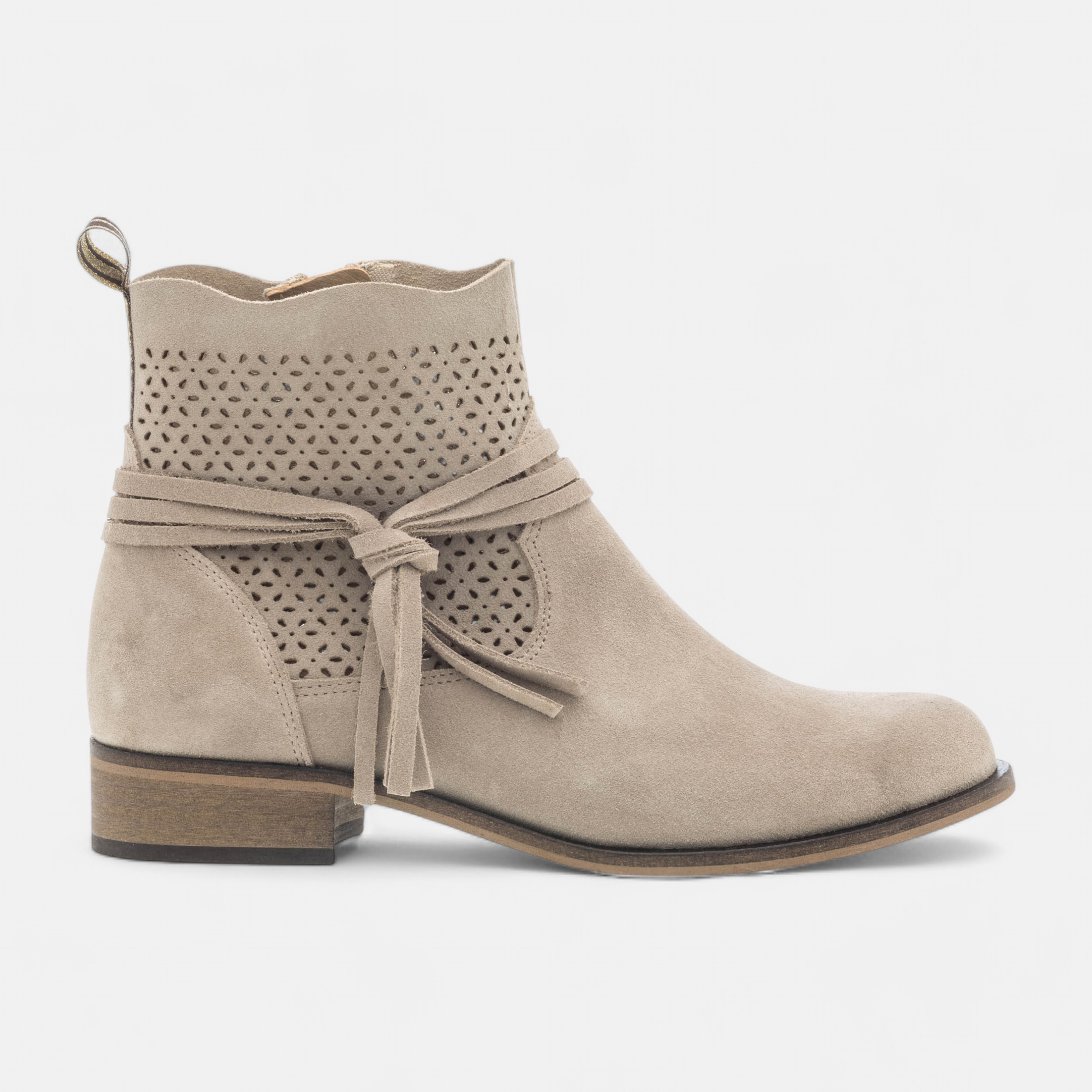 Low boots femme petit talon hotsell